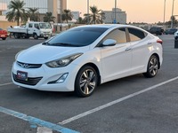 Used 2014 Hyundai Elantra for sale in Abu Dhabi