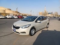 Used 2014 Kia Cerato for sale in Riyadh