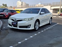 Used 2013 Toyota Camry for sale in Dubai