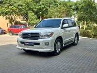 Used 2015 Toyota Land Cruiser for sale in Dubai