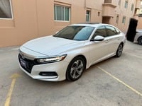 Used 2019 Honda Accord for sale in Riyadh