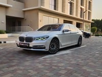 Used 2016 BMW 750 for sale in Dubai