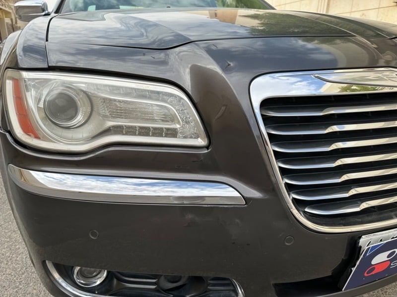 مستعمله 2014 كرايسلر 300C للبيع فى الرياض