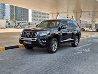 Used 2018 Toyota Prado for sale in Dubai