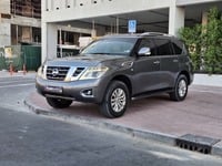 Used 2016 Nissan Patrol for sale in Dubai