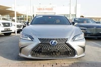 Used 2021 Lexus ES300h for sale in Sharjah