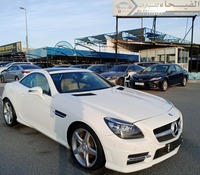 Used 2015 Mercedes SLK200 for sale in Ajman