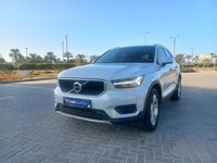 Used 2020 Volvo XC40 for sale in Dubai