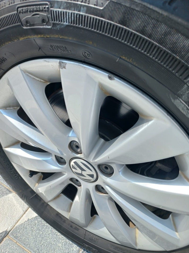 Used 2015 Volkswagen Passat for sale in Dubai