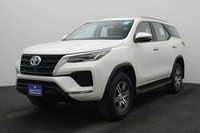 Used 2021 Toyota Fortuner for sale in Ajman