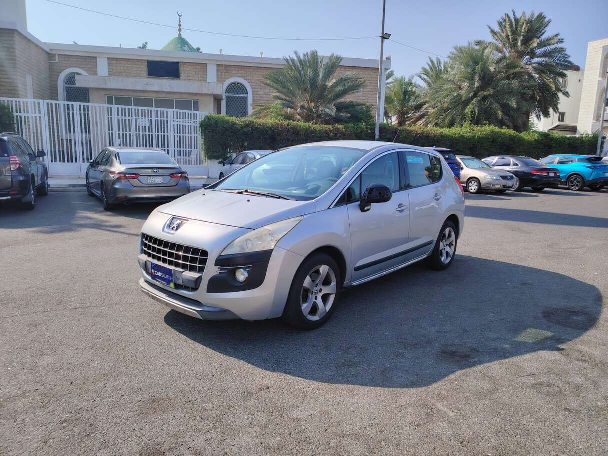 Used 2012 Peugeot 3008 for sale in Jeddah