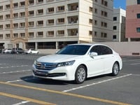 Used 2016 Honda Accord for sale in Dubai