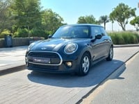 Used 2017 MINI Cooper for sale in Dubai