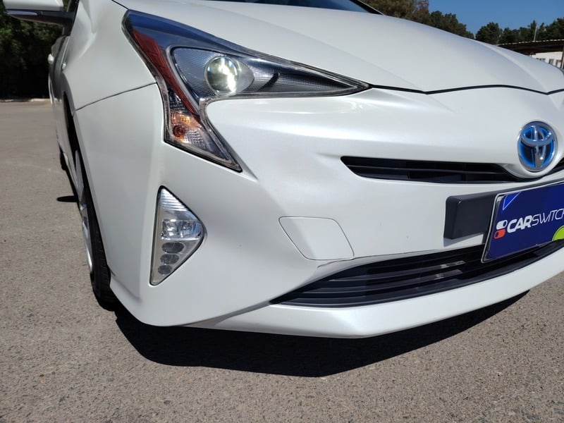 Used 2017 Toyota Prius for sale in Jeddah