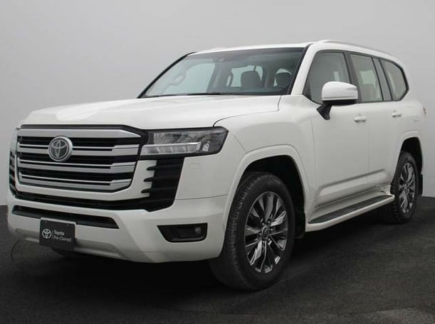 Used 2022 Toyota Land Cruiser for sale in Abu Dhabi