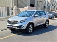 Used 2013 Kia Sportage for sale in Dubai