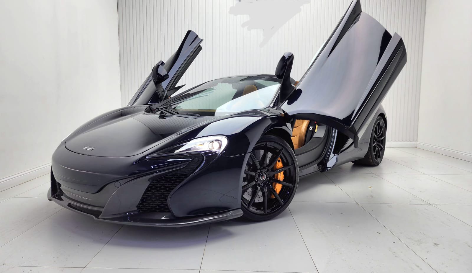 ماكلارين 650S