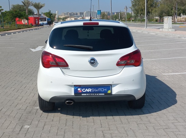 Car image 6