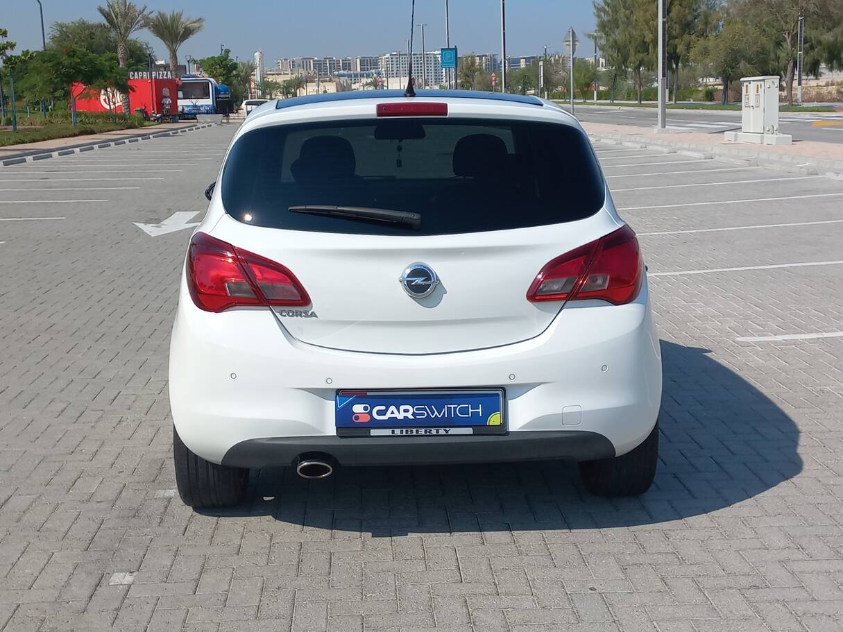 Car image 6