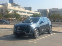 Used 2021 Cadillac XT5 for sale in Dubai