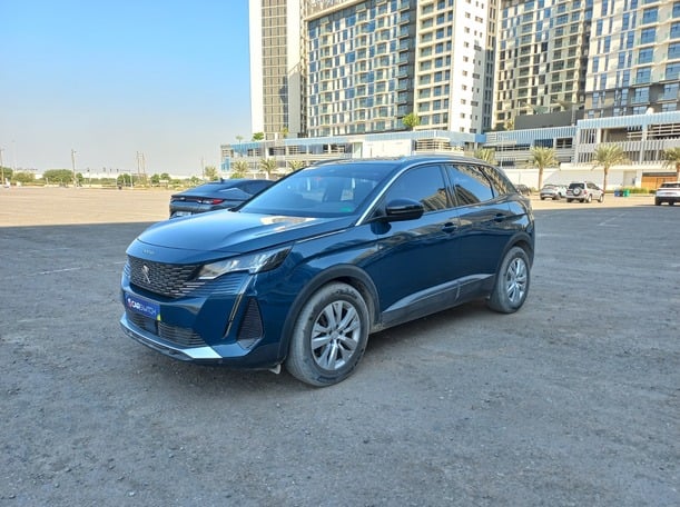 Used 2023 Peugeot 3008 for sale in Dubai