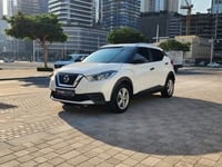 Used 2019 Nissan Kicks for sale in Dubai