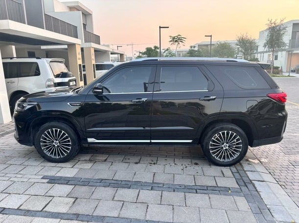 Used 2022 Changan CS95 for sale in Dubai