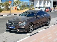 Used 2014 Mercedes E320 for sale in Sharjah