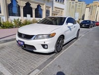 Used 2013 Honda Accord for sale in Dubai