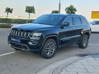 Used 2019 Jeep Grand Cherokee for sale in Abu Dhabi