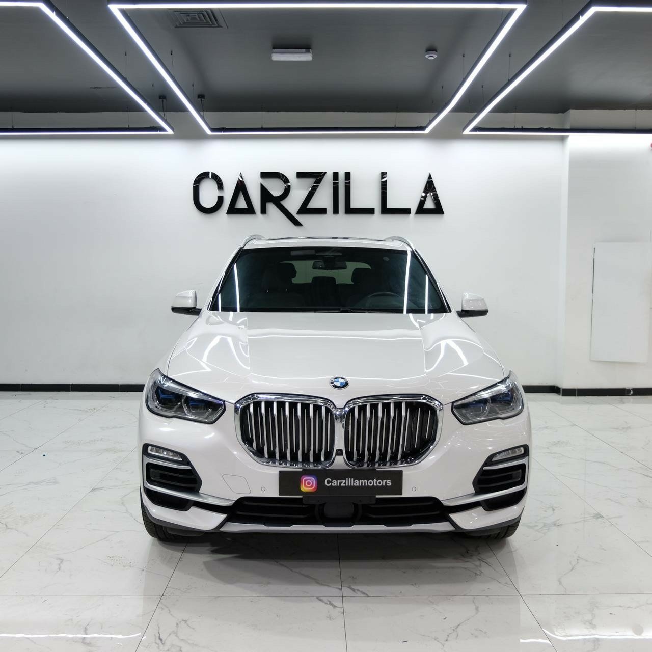 Used 2019 BMW X5 for sale in Dubai