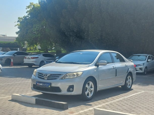 Used 2011 Toyota Corolla for sale in Dubai