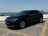 Used 2018 Infiniti Q30 for sale in Dubai