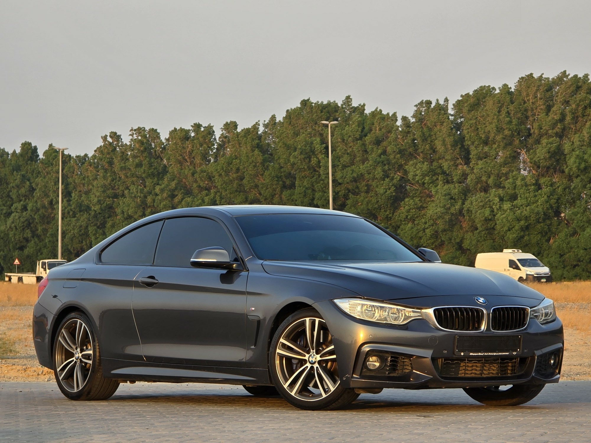 BMW 440