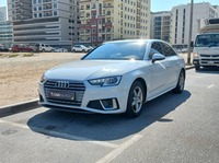 Used 2019 Audi A4 for sale in Dubai