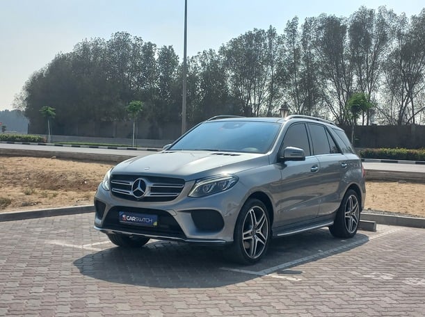 Used 2016 Mercedes GLE400 for sale in Dubai