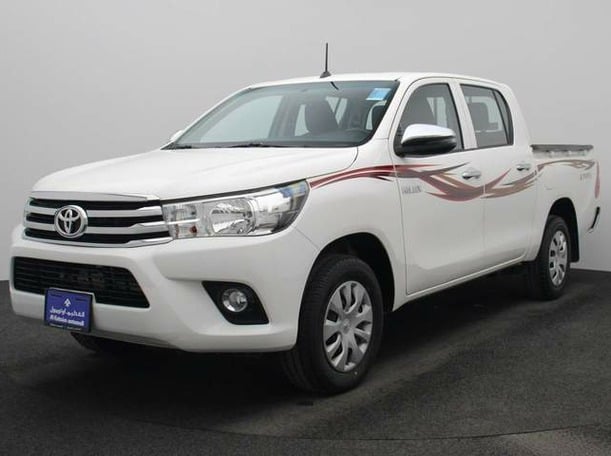 Used 2022 Toyota Hilux for sale in Dubai