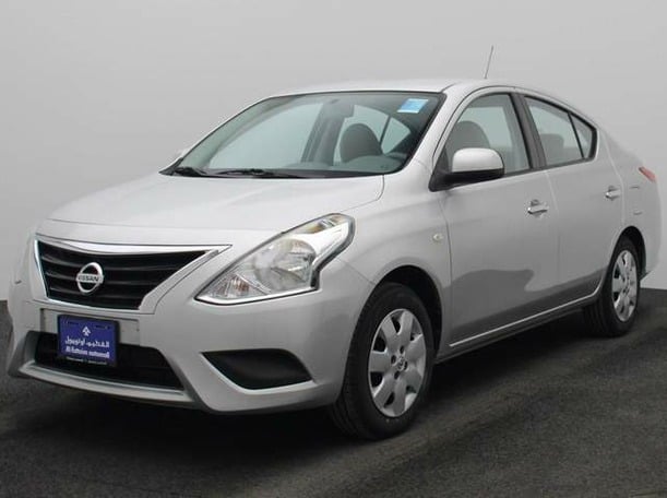 Used 2021 Nissan Sunny for sale in Dubai