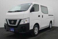 Used 2019 Nissan Urvan for sale in Dubai