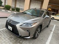 Used 2019 Lexus RX350 for sale in Dubai