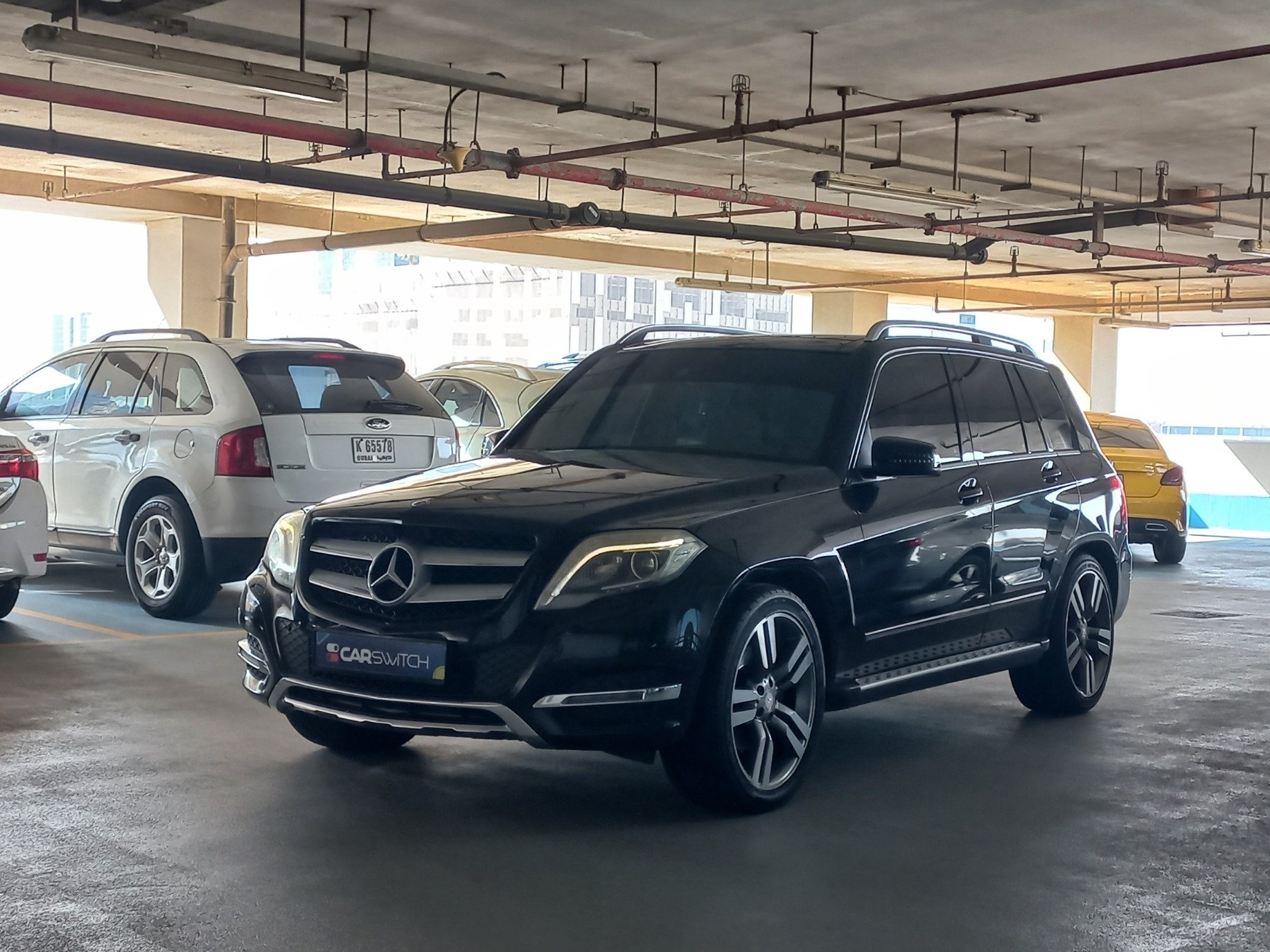 Used 2015 Mercedes GLK250 for sale in Dubai