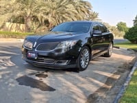 Used 2014 Lincoln MKS for sale in Dubai