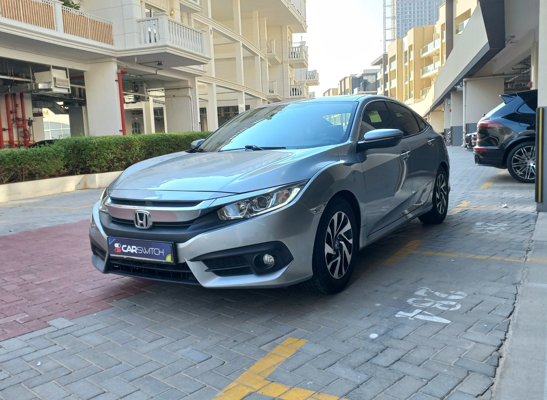 Used 2017 Honda Civic for sale in Dubai