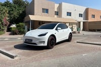 Used 2023 Tesla Model Y for sale in Abu Dhabi