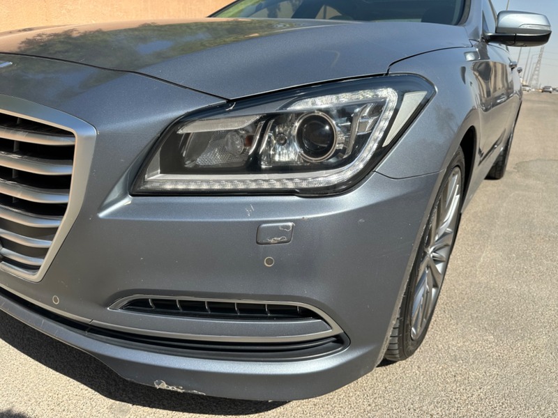 Used 2015 Hyundai Genesis for sale in Riyadh