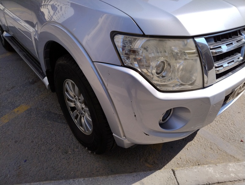 Used 2013 Mitsubishi Pajero for sale in Sharjah