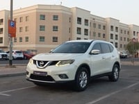 Used 2015 Nissan X-Trail for sale in Dubai