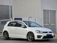 Used 2016 Volkswagen Golf for sale in Sharjah