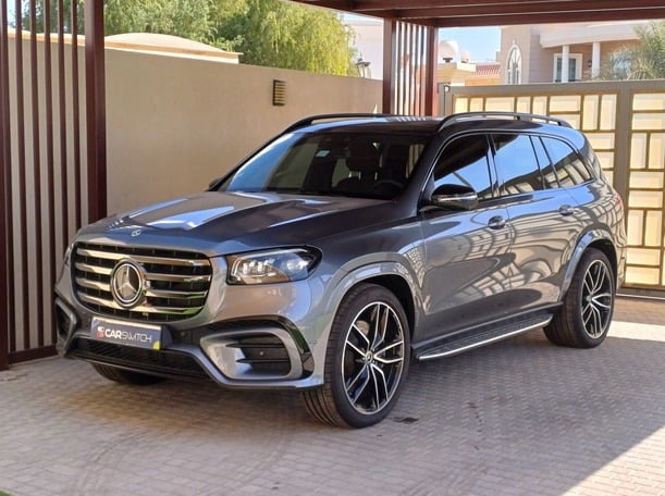 Used 2024 Mercedes GLS450 for sale in Dubai