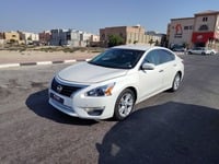 نيسان ألتيما